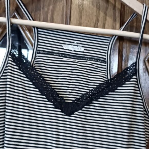 Lauren Ralph Lauren Striped Racerback Dress with Shelf Bra and Lace Trim XSMALL - Picture 3 of 11